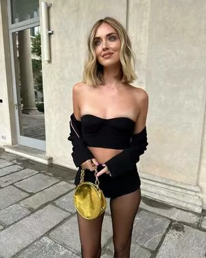 Chiara Ferragni OnlyFans Leaked Free Thumbnail Picture - #HKAvvS7x57