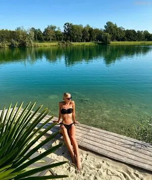 Chiara Hlzl OnlyFans Leaked Free Thumbnail Picture - #fYhJNm1FHT