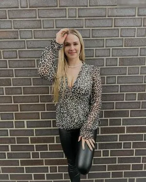Chiara Pontius OnlyFans Leaked Free Thumbnail Picture - #Q9eFT6Sfzy