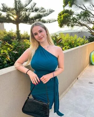 Chiara Pontius OnlyFans Leaked Free Thumbnail Picture - #aHaPC9LgnV