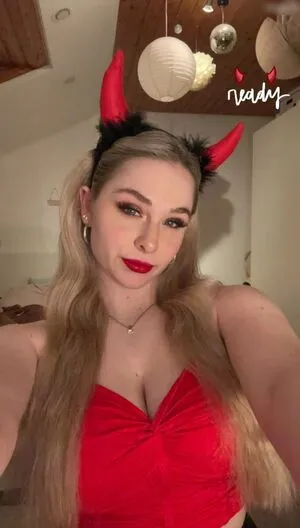 Chiara Pontius OnlyFans Leaked Free Thumbnail Picture - #kTXSr2pNqO
