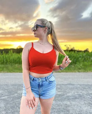 Chiara Pontius OnlyFans Leaked Free Thumbnail Picture - #lFjdfeNfO4