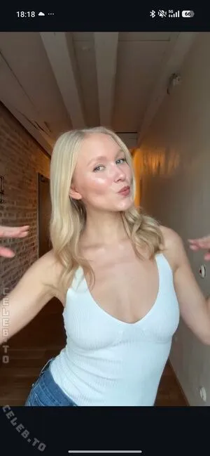 Chiara Schmitt OnlyFans Leaked Free Thumbnail Picture - #fHT4zkGJCY