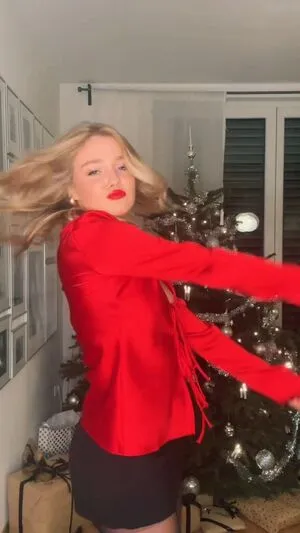 Chiara Tews OnlyFans Leaked Free Thumbnail Picture - #0lY3sKrE1U