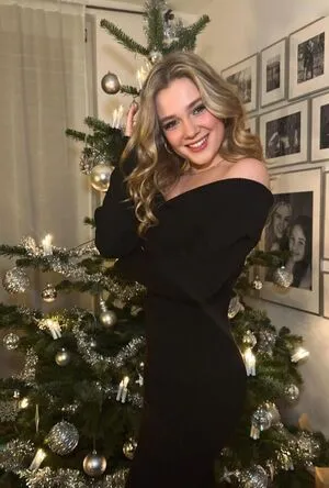 Chiara Tews OnlyFans Leaked Free Thumbnail Picture - #fFo6Q6j5vH