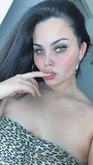 Chiarisworldx OnlyFans Leaked Free Thumbnail Picture - #GHu2vh01C1