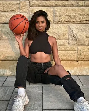 Chica Ruch OnlyFans Leaked Free Thumbnail Picture - #MHPPZXt167