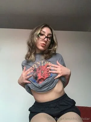 Chicscholar OnlyFans Leaked Free Thumbnail Picture - #FWdv4lyArf