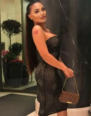 Chijana Maylin OnlyFans Leaked Free Thumbnail Picture - #9ClL4W3Hob