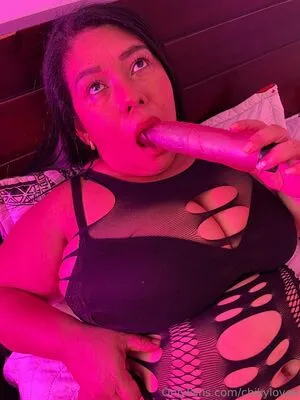 Chikylovee OnlyFans Leaked Free Thumbnail Picture - #pdKzy934J7