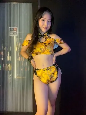 Childish Lina OnlyFans Leaked Free Thumbnail Picture - #1A5DPjtn8L