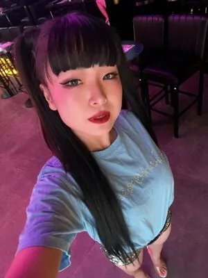 Childish Lina OnlyFans Leaked Free Thumbnail Picture - #bKhaai2L6X