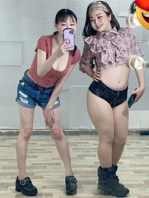 Childish Lina OnlyFans Leaked Free Thumbnail Picture - #vx664bQMzx