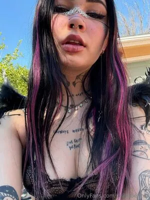 Chillqueenie OnlyFans Leaked Free Thumbnail Picture - #W8l37X2m9m
