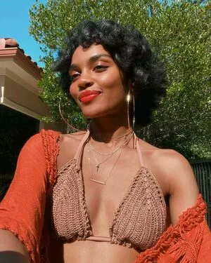 China Anne Mcclain OnlyFans Leaked Free Thumbnail Picture - #0qD43vwJ94