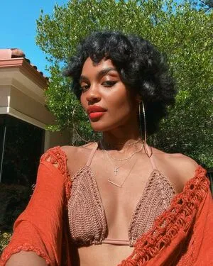 China Anne Mcclain OnlyFans Leaked Free Thumbnail Picture - #GsmZ6rg5d5