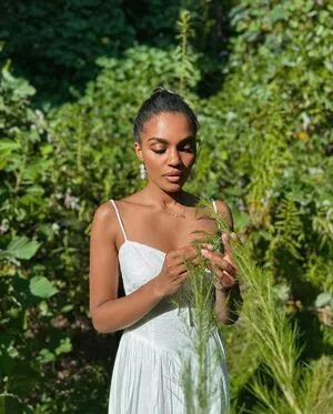 China Anne Mcclain OnlyFans Leaked Free Thumbnail Picture - #RRcqRB4R2C