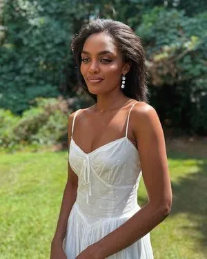 China Anne Mcclain OnlyFans Leaked Free Thumbnail Picture - #RVDLoJZscC