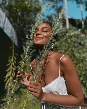 China Anne Mcclain OnlyFans Leaked Free Thumbnail Picture - #aCz8Up7rLg