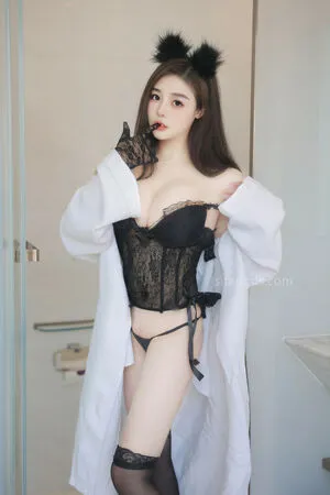 China Xiuren OnlyFans Leaked Free Thumbnail Picture - #5Xy7SvJ6t8