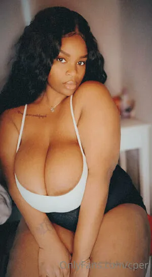 Chiney Peri OnlyFans Leaked Free Thumbnail Picture - #LECNPJEc09