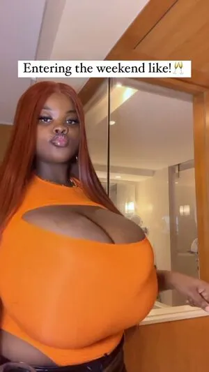 Chioma Lovv OnlyFans Leaked Free Thumbnail Picture - #AsMm1VeyB1