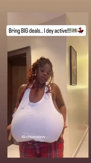 Chioma Lovv OnlyFans Leaked Free Thumbnail Picture - #HSKec50Sm8