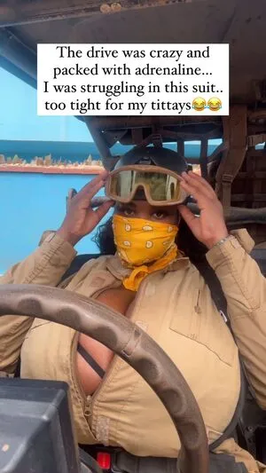 Chioma Lovv OnlyFans Leaked Free Thumbnail Picture - #SbHiKkbMjs