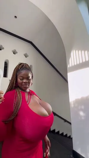 Chioma Lovv OnlyFans Leaked Free Thumbnail Picture - #Vaf4SMqhIq