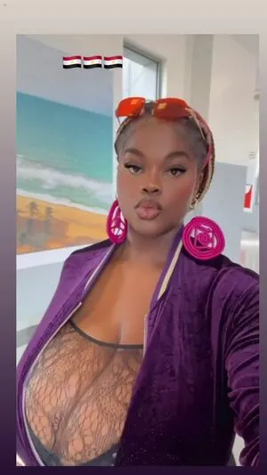 Chioma Lovv OnlyFans Leaked Free Thumbnail Picture - #Vv8Vhraxk0