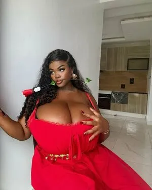 Chioma Lovv OnlyFans Leaked Free Thumbnail Picture - #aAz1yDvFXq