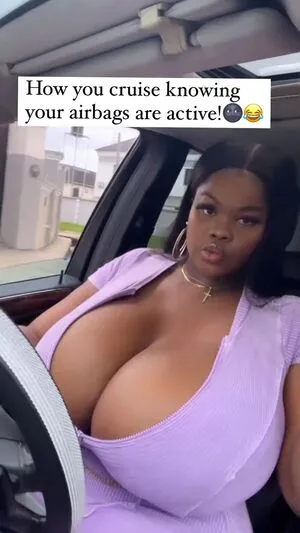 Chioma Lovv OnlyFans Leaked Free Thumbnail Picture - #amWkwPVggr