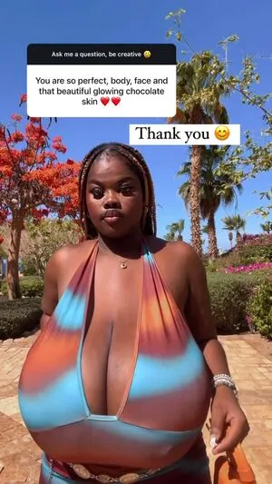 Chioma Lovv OnlyFans Leaked Free Thumbnail Picture - #apiRl1J2hT