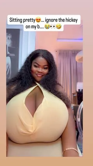 Chioma Lovv OnlyFans Leaked Free Thumbnail Picture - #mIIAWRqyYh