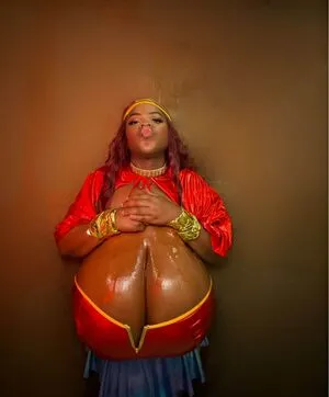 Chioma Lovv OnlyFans Leaked Free Thumbnail Picture - #v7AMlcAiH3