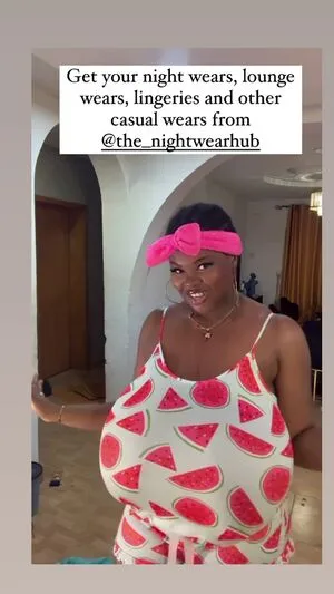 Chioma Lovv OnlyFans Leaked Free Thumbnail Picture - #wi8AUnmyRx