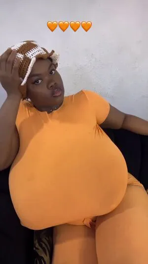 Chioma Lovv OnlyFans Leaked Free Thumbnail Picture - #2TIYZFZofF