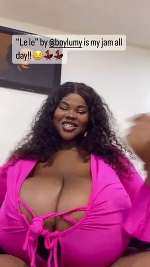 Chioma Lovv OnlyFans Leaked Free Thumbnail Picture - #AgVPI8Wvxa