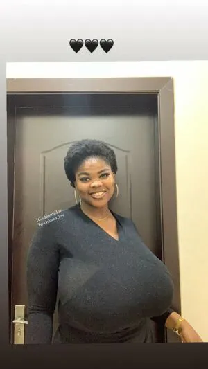 Chioma Lovv OnlyFans Leaked Free Thumbnail Picture - #ChjBIdBAM5
