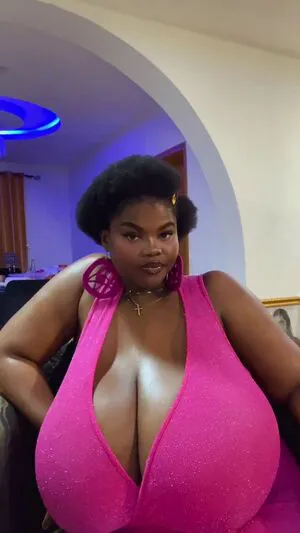 Chioma Lovv OnlyFans Leaked Free Thumbnail Picture - #NA3ztWbEhA