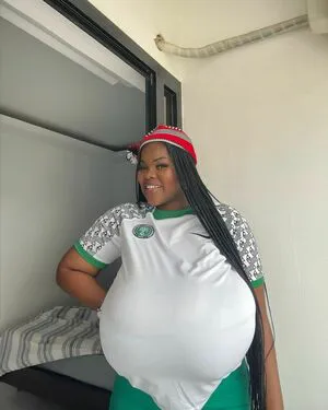 Chioma Lovv OnlyFans Leaked Free Thumbnail Picture - #SyeUsciLyJ