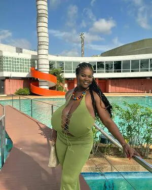 Chioma Lovv OnlyFans Leaked Free Thumbnail Picture - #UwjtNKa6W0
