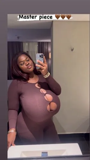 Chioma Lovv OnlyFans Leaked Free Thumbnail Picture - #ZniRWqmNTR
