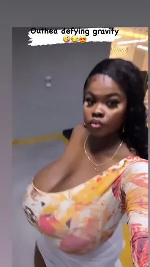 Chioma Lovv OnlyFans Leaked Free Thumbnail Picture - #g6so5dwLBv