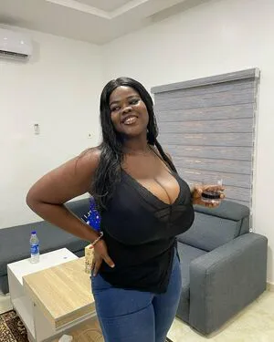 Chioma Lovv OnlyFans Leaked Free Thumbnail Picture - #iA0I1Cr03O