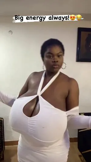 Chioma Lovv OnlyFans Leaked Free Thumbnail Picture - #say9SayxJf