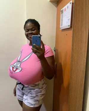 Chioma Lovv OnlyFans Leaked Free Thumbnail Picture - #wc9wTctxVH