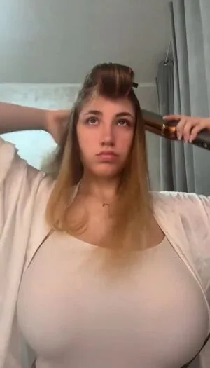 Chiri Francesca OnlyFans Leaked Free Thumbnail Picture - #xSTyPSPfQ1