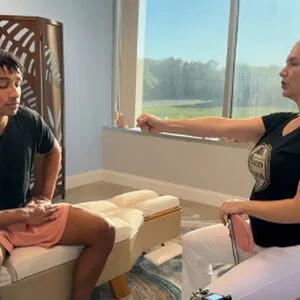 Chiropractor OnlyFans Leaked Free Thumbnail Picture - #3mlT5mBoln