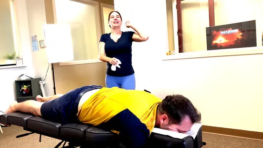 Chiropractor OnlyFans Leaked Free Thumbnail Picture - #OiHsPfFnP0